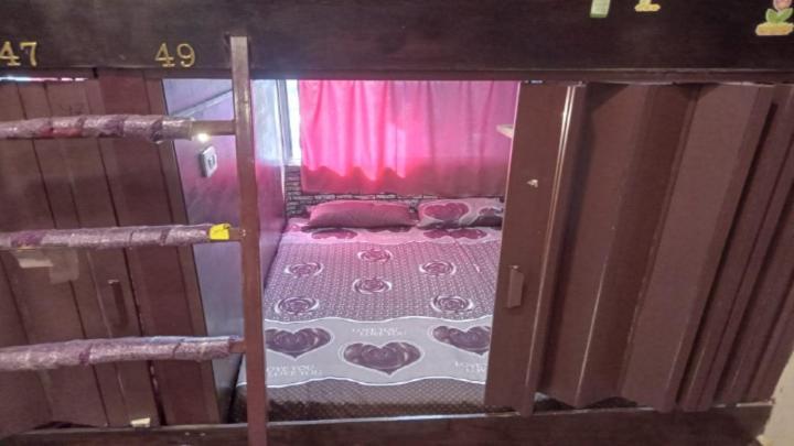 Petra Cabin Hostel Wadi Musa Exterior photo