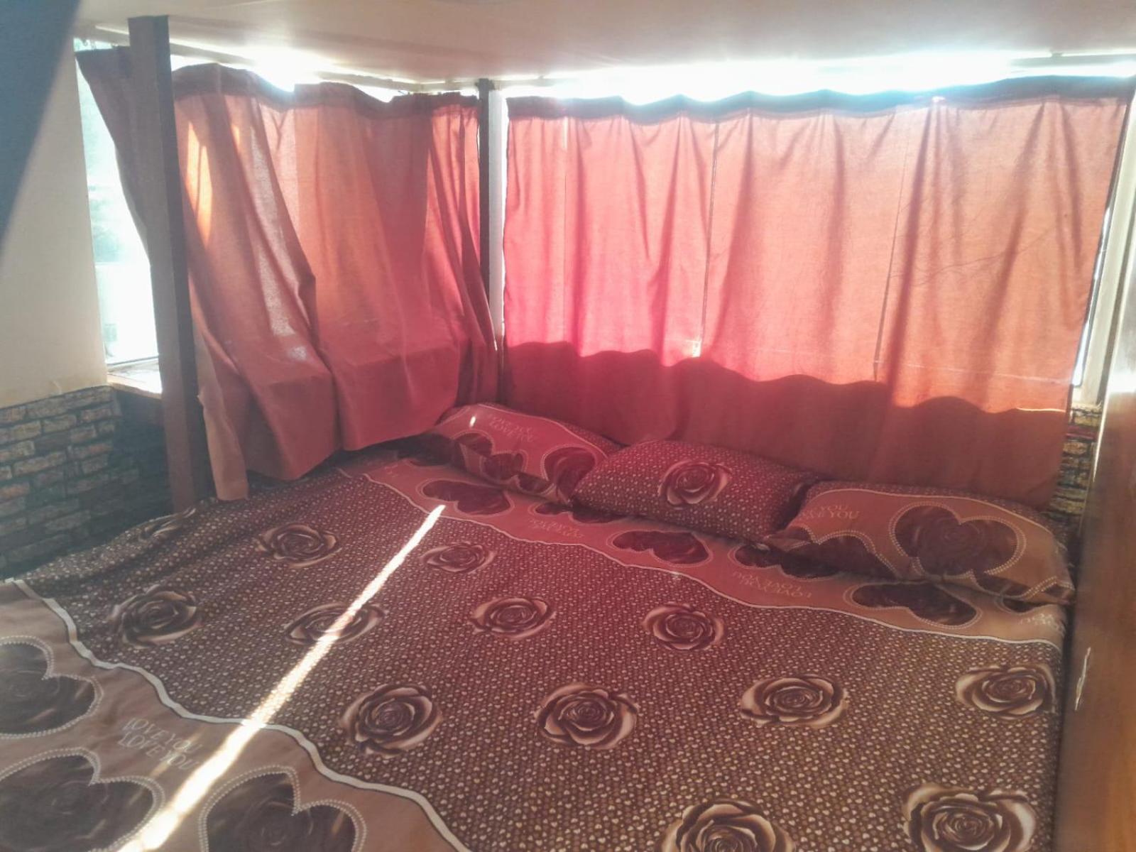 Petra Cabin Hostel Wadi Musa Exterior photo
